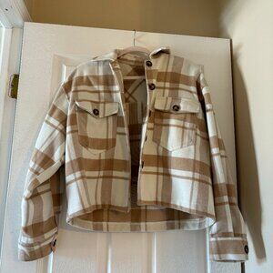 Neutral plaid jacket- perfect for fall! size medium, slightly oversized